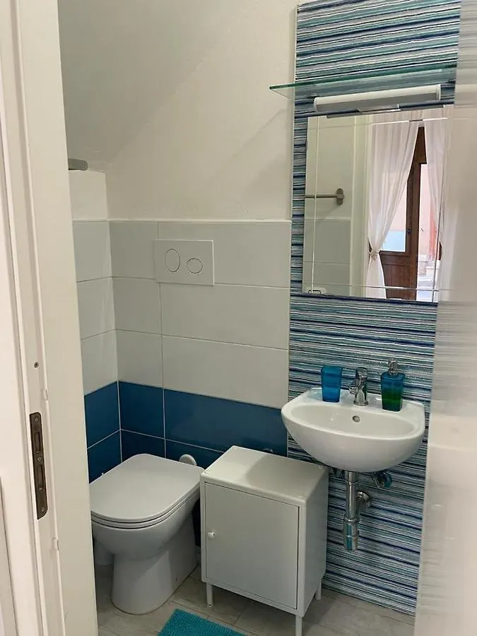 Happy Rooms Castellammare كاستيلاّماري ديل غو بيت ضيافة